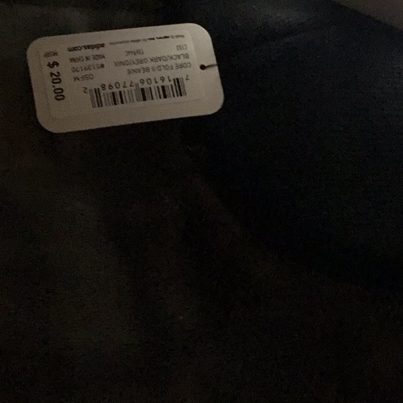 Designer Adidas Beanie - Climawarm 🆕🆕🆕 Unisex Temperature Regulation - Picture 6 of 6